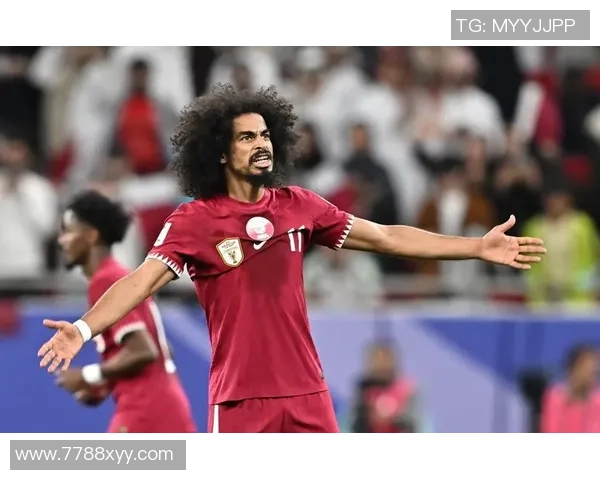 卡塔尔足球球星精彩瞬间展现赛场风采与激情 卡塔尔足球球星精彩瞬间展现赛场风采与激情